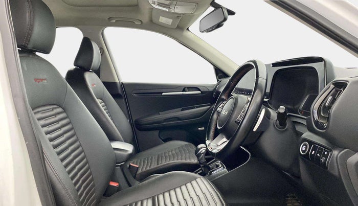 2021 KIA SONET GTX PLUS 1.5 AT, Diesel, Automatic, 76,184 km, Right Side Front Door Cabin