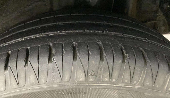 2021 KIA SONET GTX PLUS 1.5 AT, Diesel, Automatic, 76,184 km, Left Rear Tyre Tread