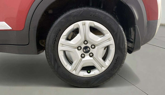 2020 KIA SONET HTK PLUS 1.5 AT, Diesel, Automatic, 58,420 km, Left Rear Wheel