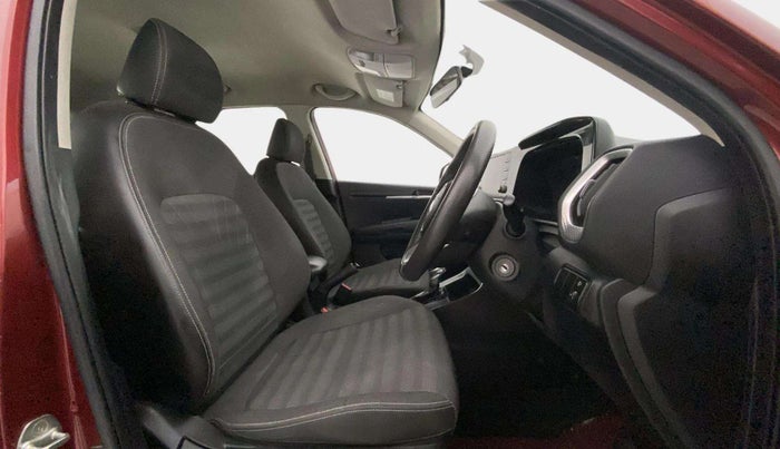 2020 KIA SONET HTK PLUS 1.5 AT, Diesel, Automatic, 58,420 km, Right Side Front Door Cabin