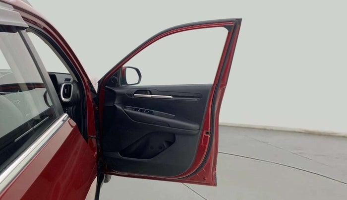 2020 KIA SONET HTK PLUS 1.5 AT, Diesel, Automatic, 58,420 km, RHS Front Door