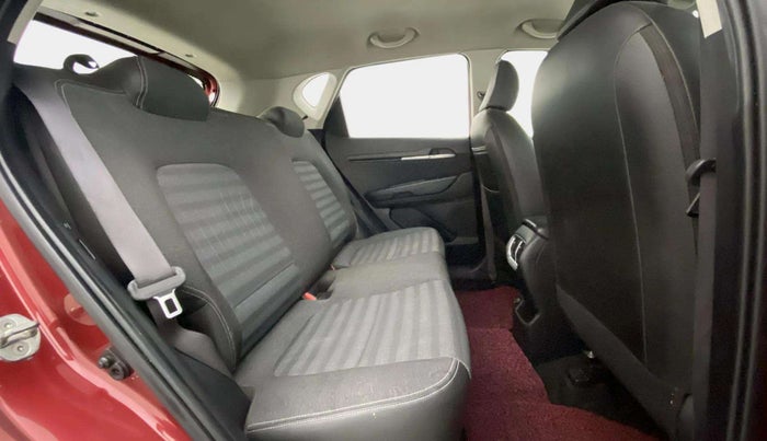 2020 KIA SONET HTK PLUS 1.5 AT, Diesel, Automatic, 58,420 km, Right Side Rear Door Cabin