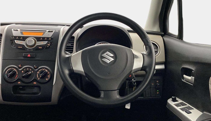 2013 Maruti Wagon R 1.0 VXI, Petrol, Manual, 66,461 km, Steering Wheel Close Up