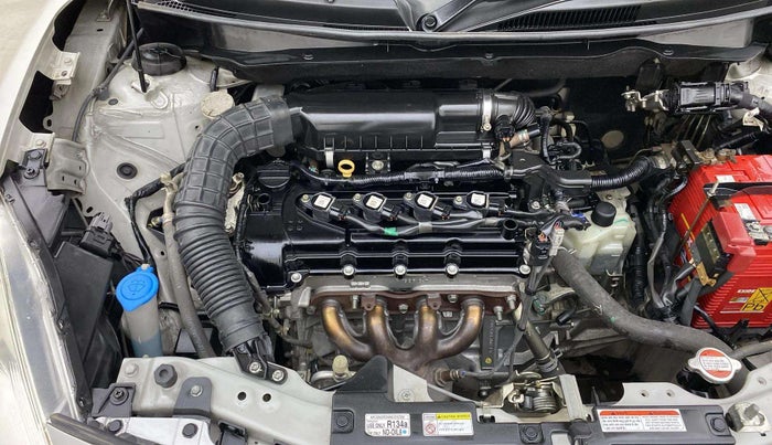 2019 Maruti Swift VXI AMT, Petrol, Automatic, 69,737 km, Engine View - Right
