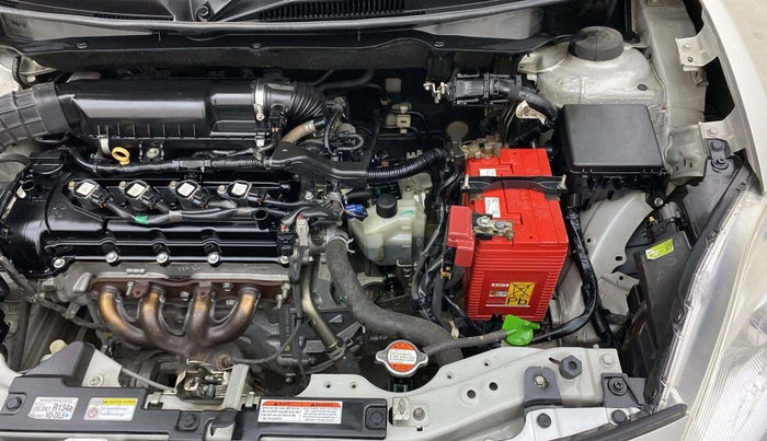 2019 Maruti Swift VXI AMT, Petrol, Automatic, 69,737 km, Engine View - Left