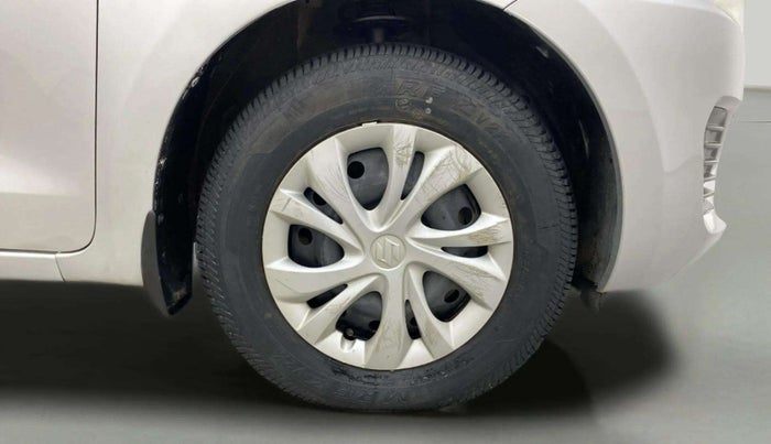 2019 Maruti Swift VXI AMT, Petrol, Automatic, 69,737 km, Right Front Wheel