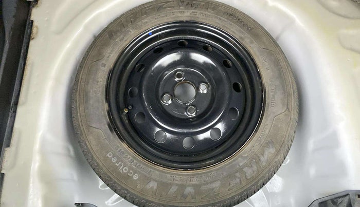 2019 Maruti Swift VXI AMT, Petrol, Automatic, 69,737 km, Spare Tyre