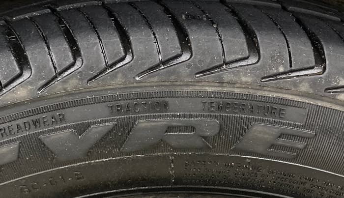 2013 Maruti Wagon R 1.0 VXI, Petrol, Manual, 47,805 km, Right Rear Tyre Tread