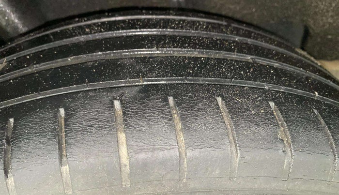 2021 Toyota Glanza G, Petrol, Manual, 57,132 km, Right Rear Tyre Tread