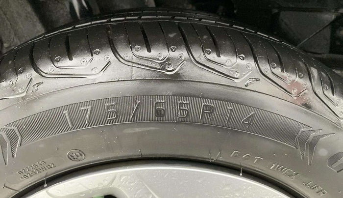 2022 Tata TIGOR XZ CNG, CNG, Manual, 36,368 km, Right Rear Tyre Tread