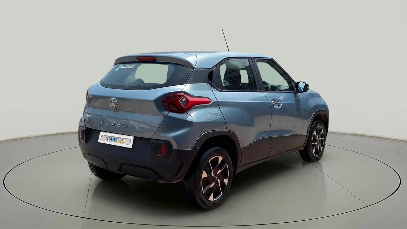 2022 Tata PUNCH ACCOMPLISHED DAZZLE PACK MT, Petrol, Manual, 15,639 km, Right Back Diagonal