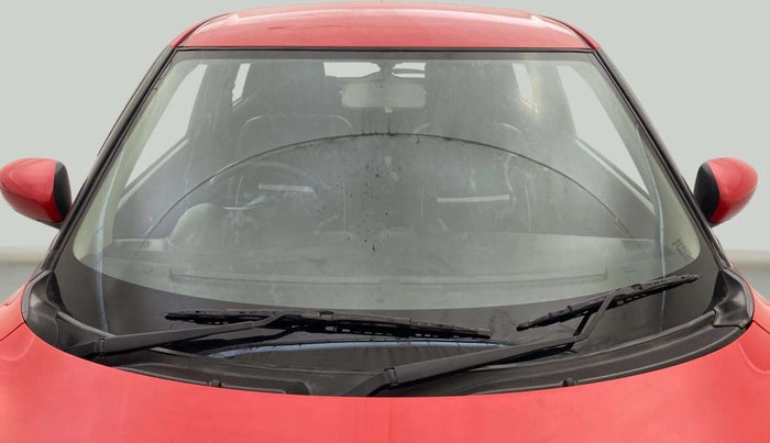 2018 Maruti Swift ZXI, Petrol, Manual, 33,122 km, Front Windshield