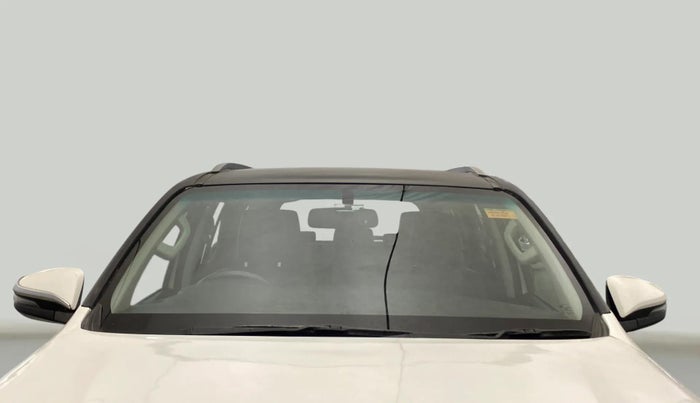 2021 Toyota Fortuner 4X2 AT 2.8 DIESEL, Diesel, Automatic, 30,491 km, Front Windshield