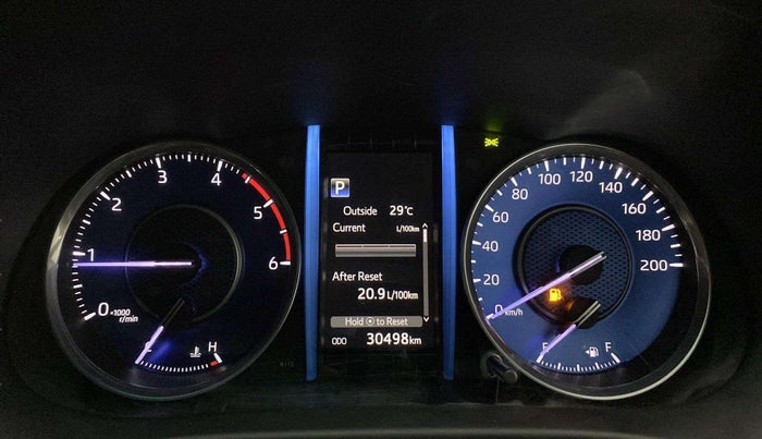 2021 Toyota Fortuner 4X2 AT 2.8 DIESEL, Diesel, Automatic, 30,491 km, Odometer Image