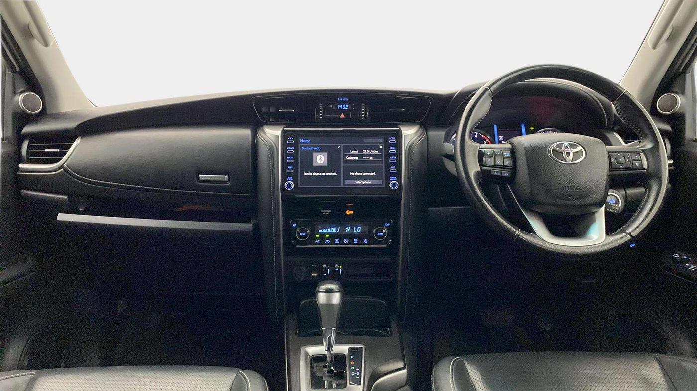 2021 Toyota Fortuner 4X2 AT 2.8 DIESEL, Diesel, Automatic, 30,491 km, Dashboard