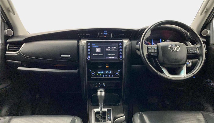 2021 Toyota Fortuner 4X2 AT 2.8 DIESEL, Diesel, Automatic, 30,491 km, Dashboard