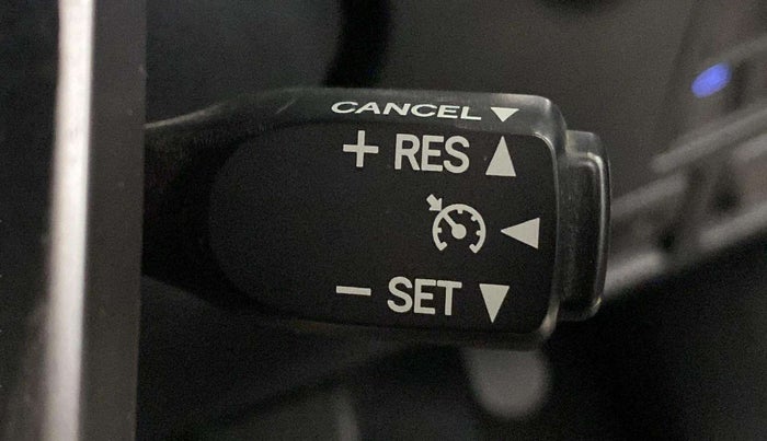 2021 Toyota Fortuner 4X2 AT 2.8 DIESEL, Diesel, Automatic, 30,491 km, Adaptive Cruise Control