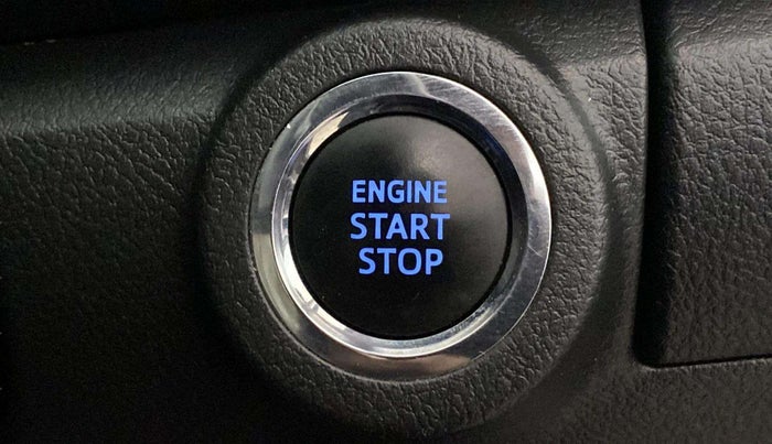2021 Toyota Fortuner 4X2 AT 2.8 DIESEL, Diesel, Automatic, 30,491 km, Keyless Start/ Stop Button