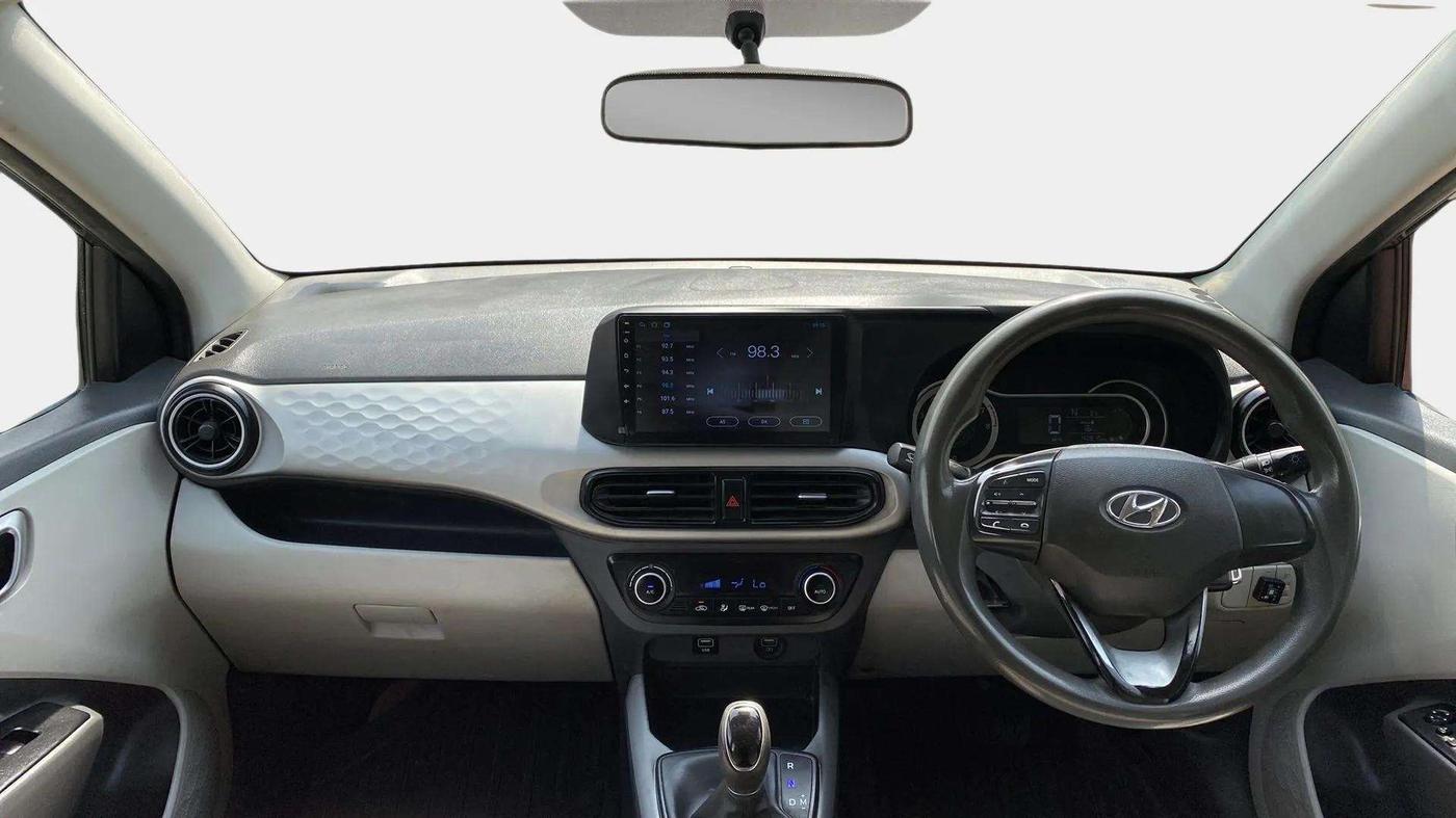2019 Hyundai GRAND I10 NIOS SPORTZ AMT 1.2 KAPPA VTVT, CNG, Automatic, 42,923 km, Dashboard