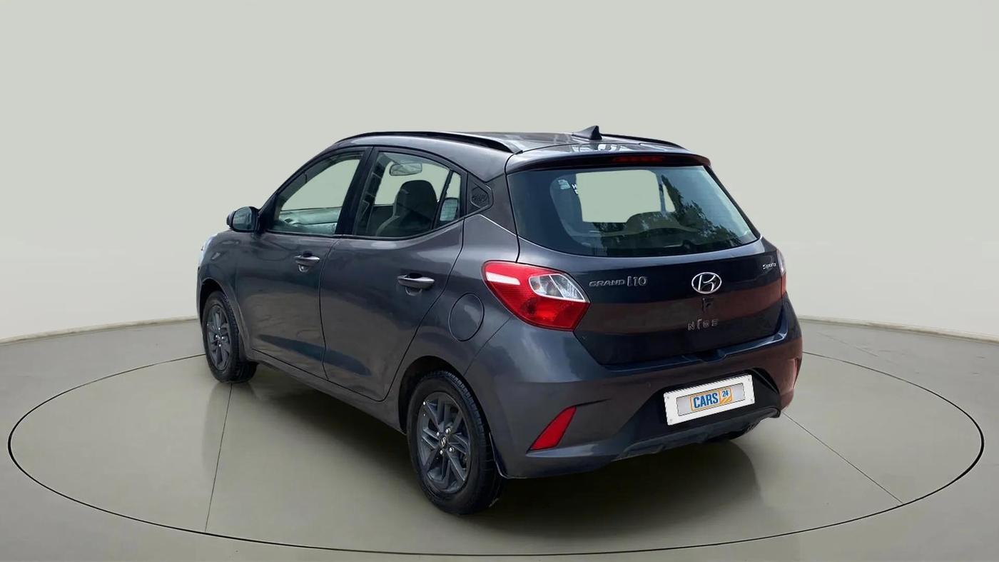2019 Hyundai GRAND I10 NIOS SPORTZ AMT 1.2 KAPPA VTVT, CNG, Automatic, 42,923 km, Left Back Diagonal