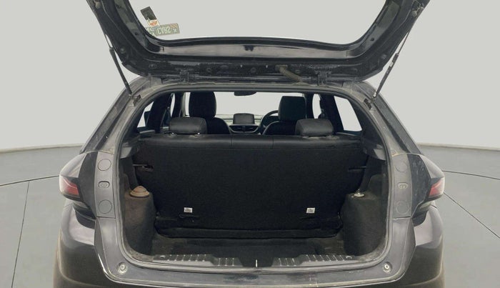 2022 Tata ALTROZ XT PETROL DARK EDITION, Petrol, Manual, 42,077 km, Boot Open Zoomed View
