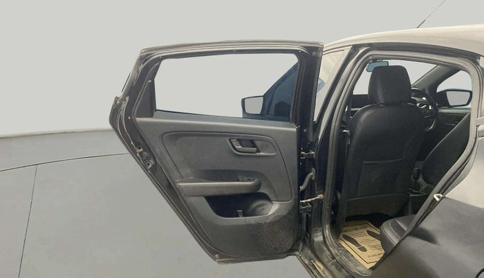 2022 Tata ALTROZ XT PETROL DARK EDITION, Petrol, Manual, 42,077 km, LHS Rear Door