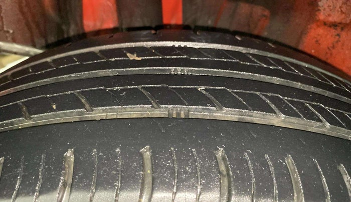 2020 Maruti Swift ZXI PLUS AMT, Petrol, Automatic, 44,698 km, Right Rear Tyre Tread