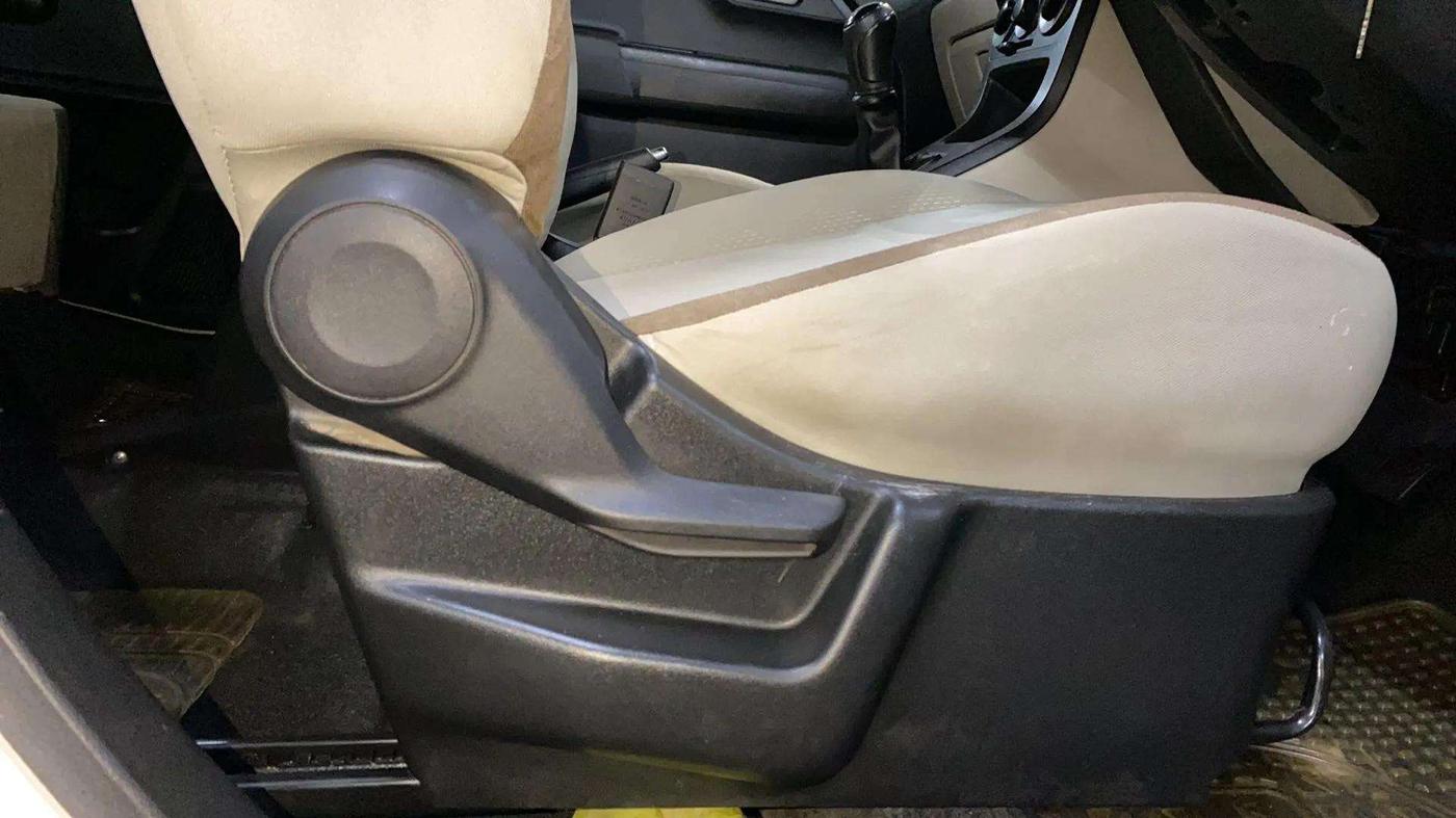2020 Maruti New Wagon-R ZXI 1.2, Petrol, Manual, 41,248 km, Driver Side Adjustment Panel