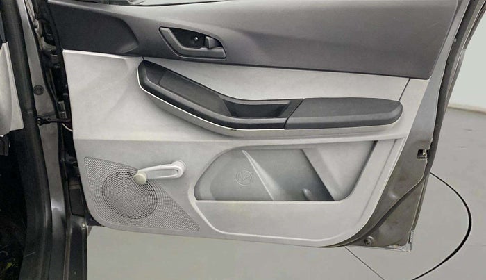 2024 Tata Tiago XE PETROL, Petrol, Manual, 2,615 km, Driver Side Door Panels Control