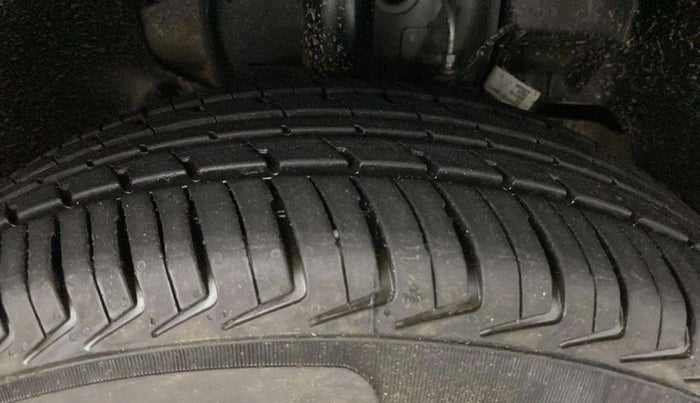 2024 Tata Tiago XE PETROL, Petrol, Manual, 2,615 km, Right Front Tyre Tread