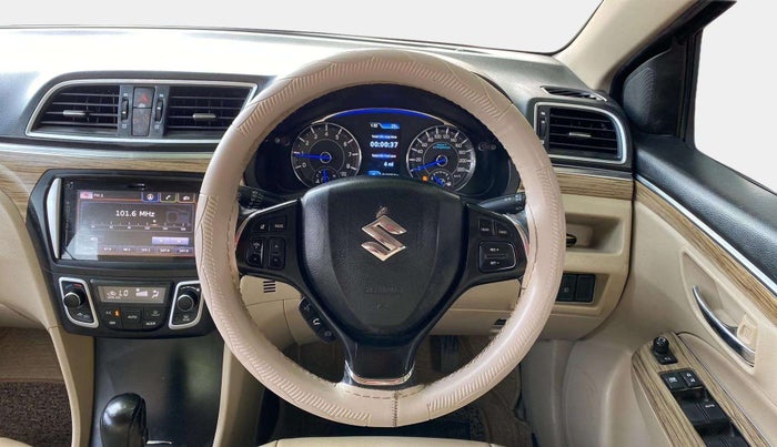 2019 Maruti Ciaz ALPHA  AT 1.5 SHVS PETROL, Petrol, Automatic, 97,930 km, Steering Wheel Close Up