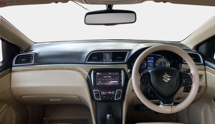 2019 Maruti Ciaz ALPHA  AT 1.5 SHVS PETROL, Petrol, Automatic, 97,930 km, Dashboard