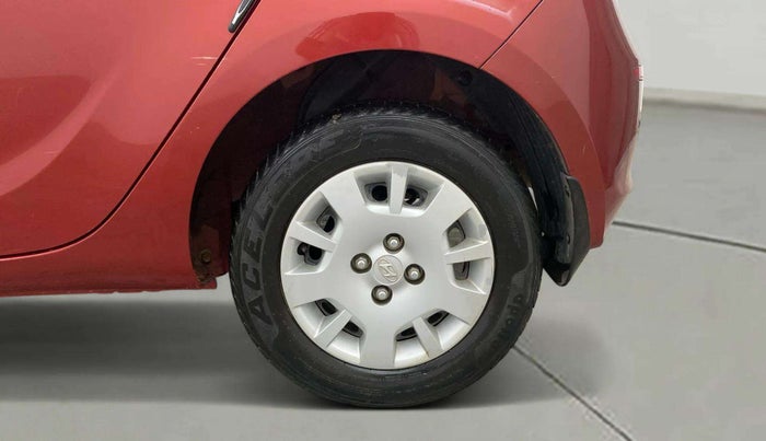 2013 Hyundai i20 MAGNA 1.2, Petrol, Manual, 29,734 km, Left Rear Wheel