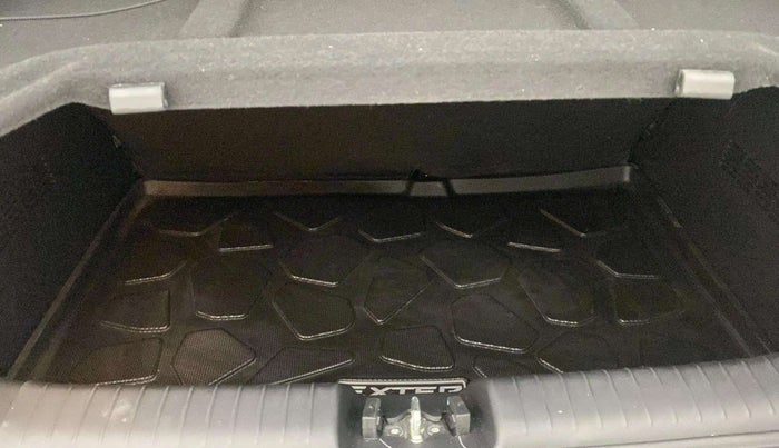 2024 Hyundai EXTER SX(O) CONNECT 1.2 AMT, Petrol, Automatic, 1,768 km, Boot Open Zoomed View