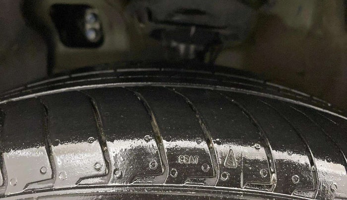 2024 Hyundai EXTER SX(O) CONNECT 1.2 AMT, Petrol, Automatic, 1,768 km, Left Front Tyre Tread