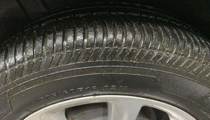 2019 Ford Ecosport TITANIUM 1.5L DIESEL, Diesel, Manual, 68,582 km, Right Rear Tyre Tread