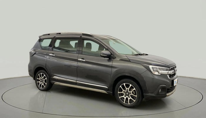 2023 Maruti XL6 ALPHA AT, Petrol, Automatic, 39,488 km, Right Front Diagonal