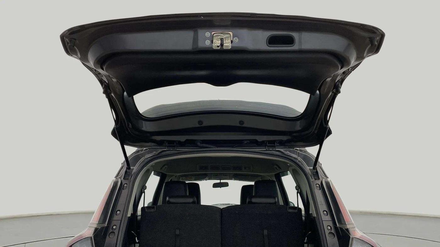 2023 Maruti XL6 ALPHA AT, Petrol, Automatic, 39,712 km, Boot Door Open