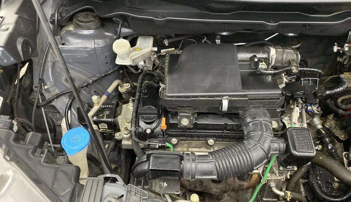 2023 Maruti XL6 ALPHA AT, Petrol, Automatic, 39,488 km, Engine View - Right