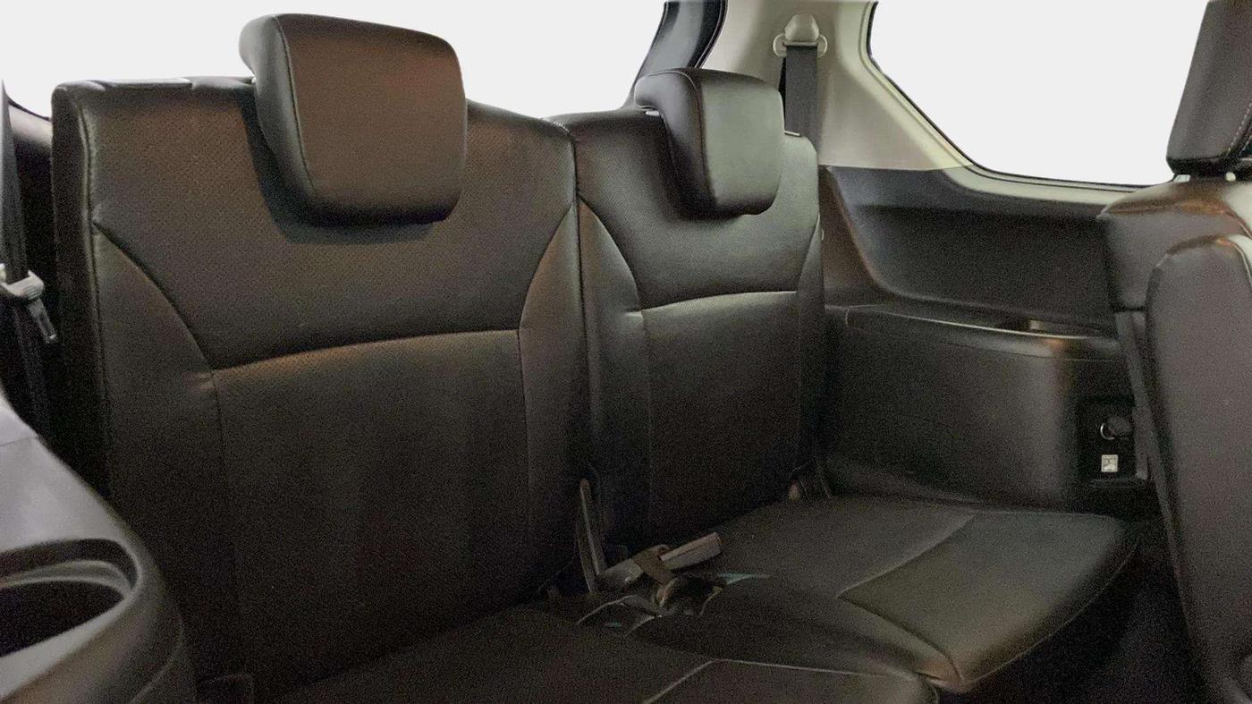 2023 Maruti XL6 ALPHA AT, Petrol, Automatic, 39,712 km, Third Seat Row ( optional )
