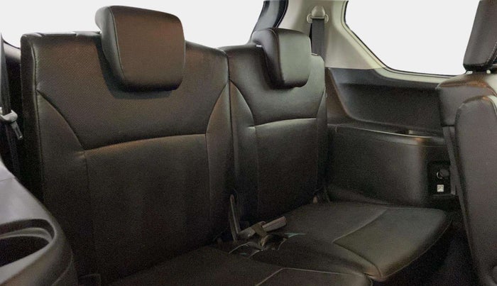 2023 Maruti XL6 ALPHA AT, Petrol, Automatic, 39,488 km, Third Seat Row ( optional )