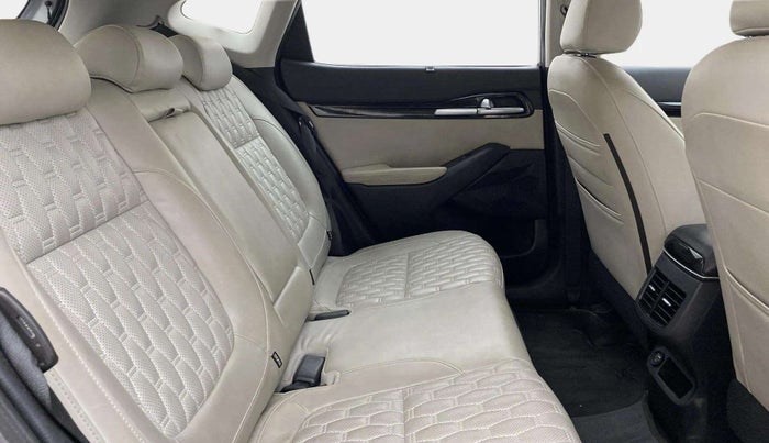 2020 KIA SELTOS HTX 1.5 PETROL, Petrol, Manual, 36,119 km, Right Side Rear Door Cabin