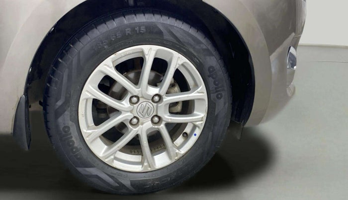 2020 Maruti Swift ZXI AMT, Petrol, Automatic, 51,839 km, Right Front Wheel