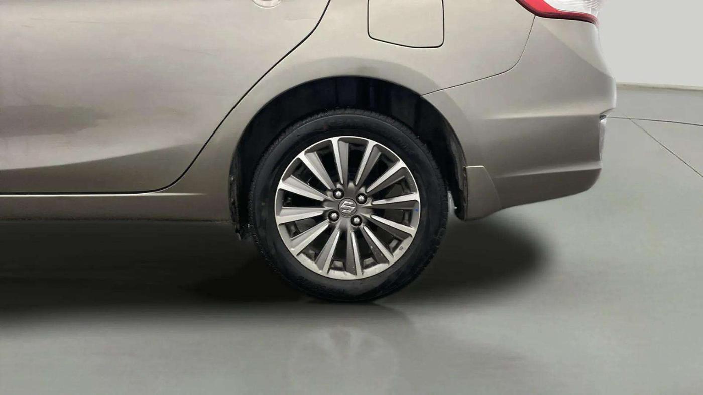 2020 Maruti Ciaz ALPHA 1.5 SHVS PETROL, Petrol, Manual, 32,482 km, Left Rear Wheel
