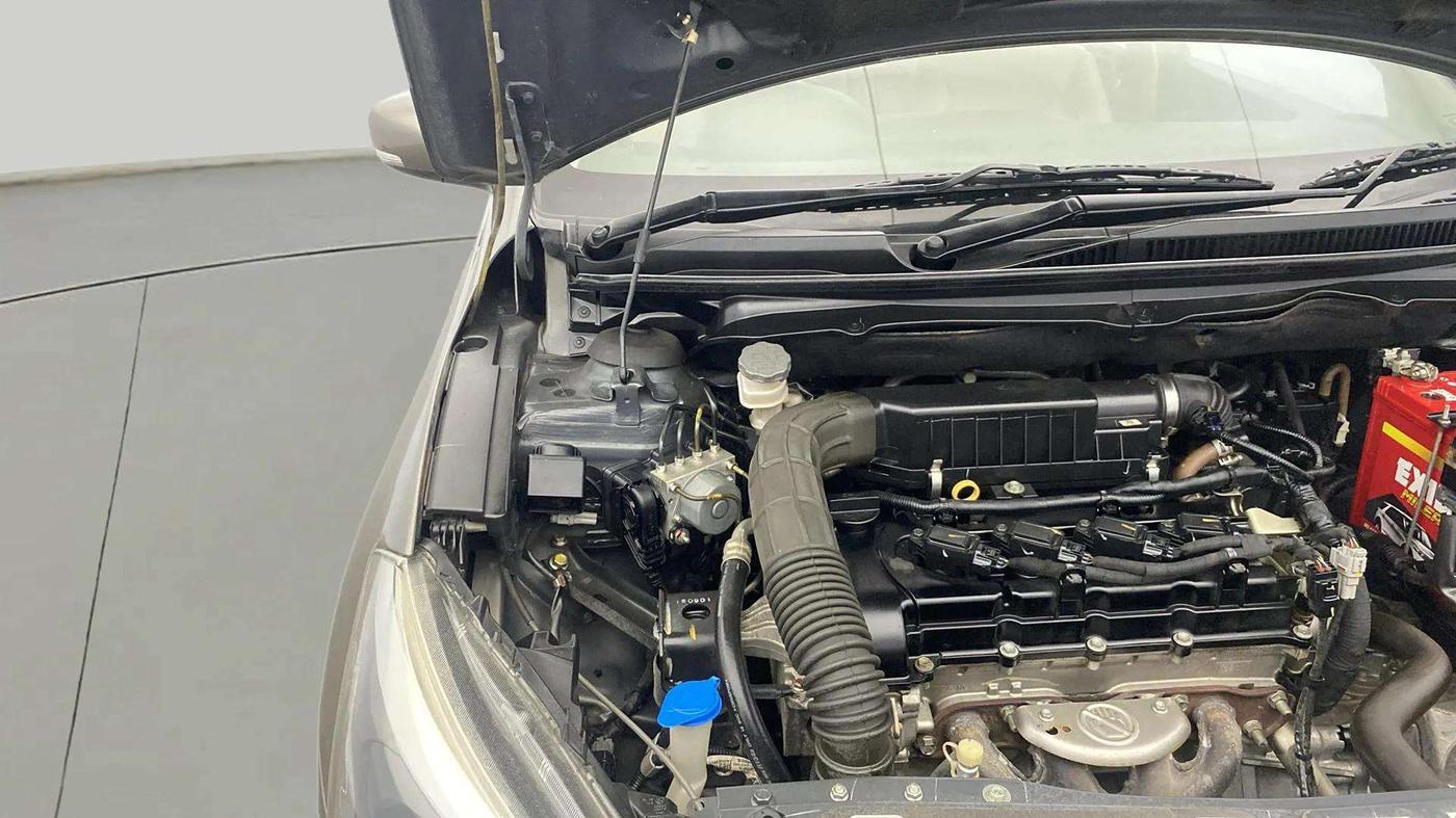 2020 Maruti Ciaz ALPHA 1.5 SHVS PETROL, Petrol, Manual, 32,482 km, Engine View - Right