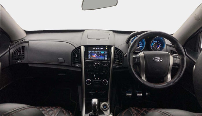2019 Mahindra XUV500 W11, Diesel, Manual, 1,00,606 km, Dashboard
