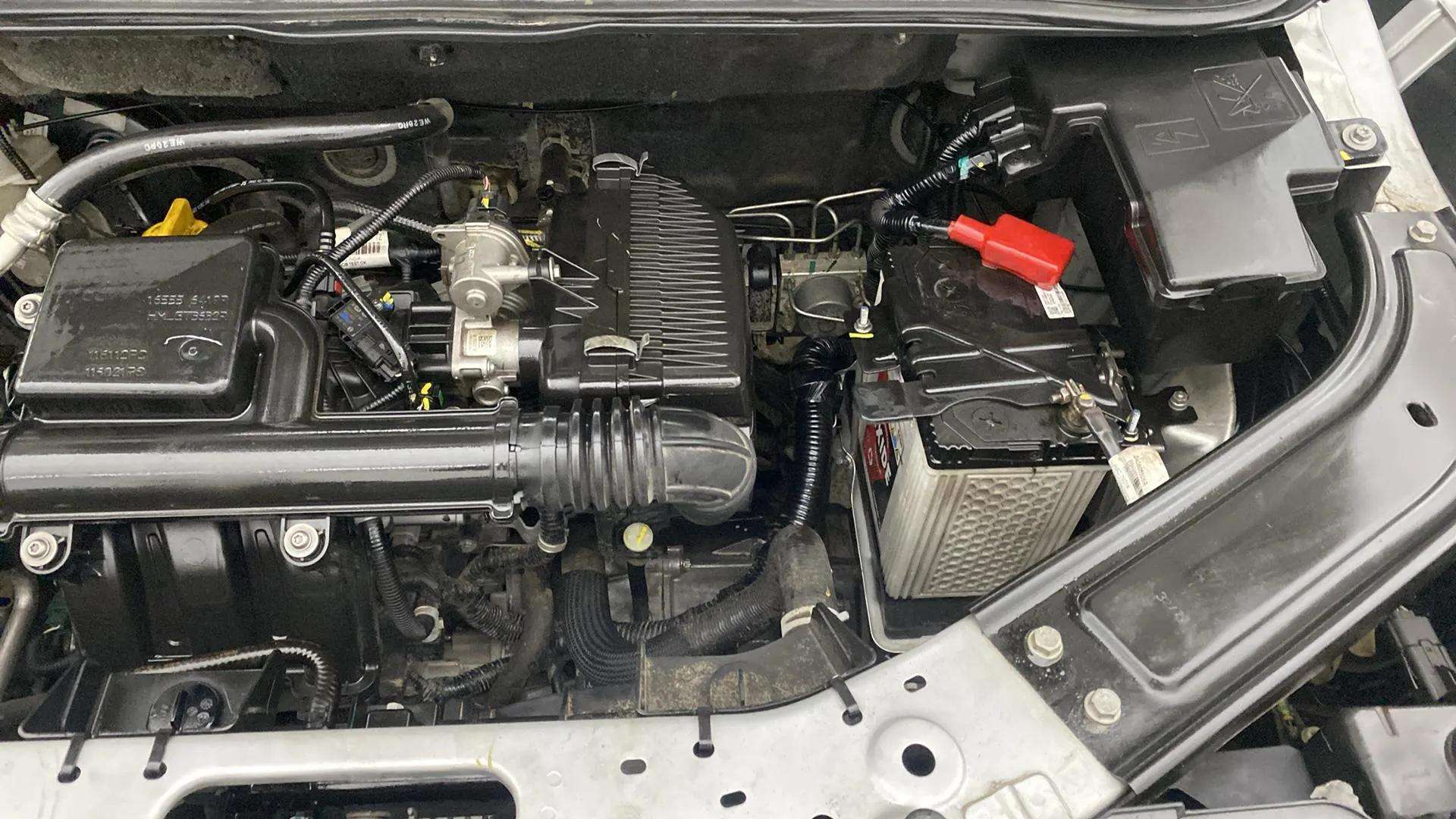 Engine-Left-Aligned-12