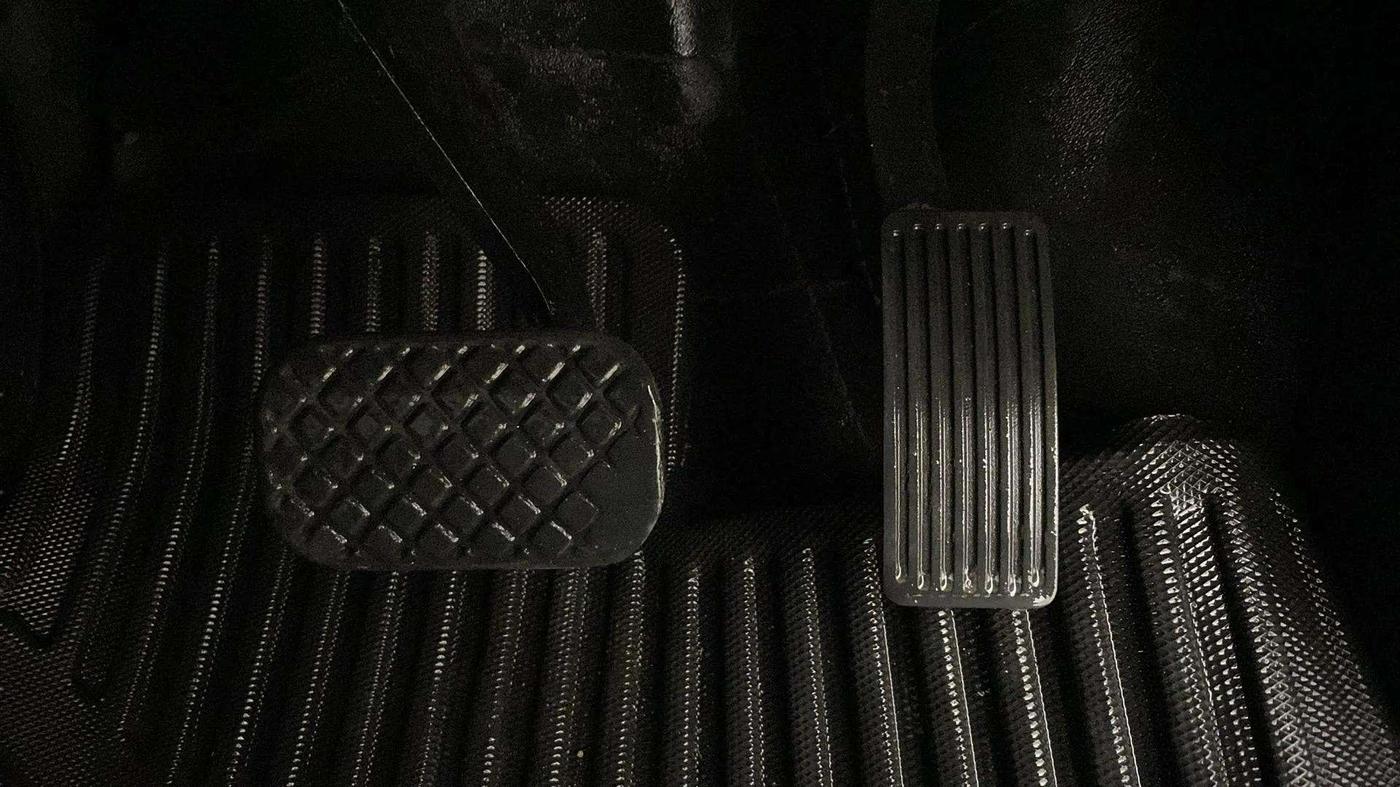 2021 MG HECTOR PLUS SHARP 1.5 PETROL TURBO CVT 6-STR, Petrol, Automatic, 44,395 km, Pedals