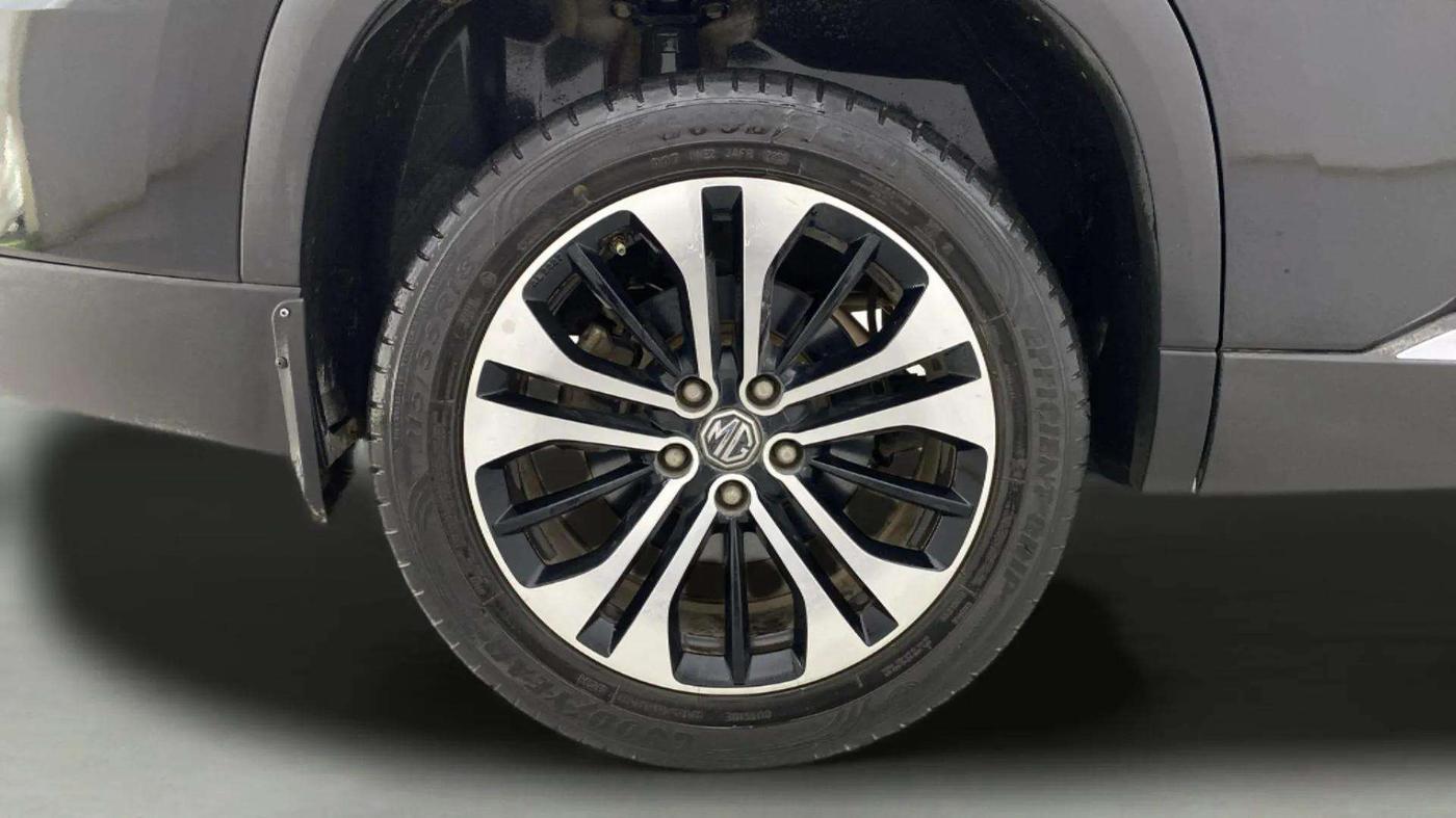 2021 MG HECTOR PLUS SHARP 1.5 PETROL TURBO CVT 6-STR, Petrol, Automatic, 44,395 km, Right Rear Wheel