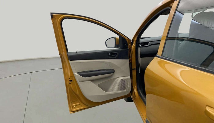 2020 Renault TRIBER RXL MT, Petrol, Manual, 18,120 km, LHS Front Door